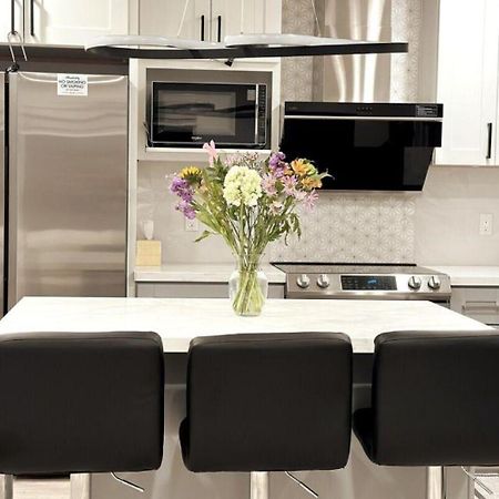Dimond Abode Vacation Home #1 Oakland Dimond District Esterno foto