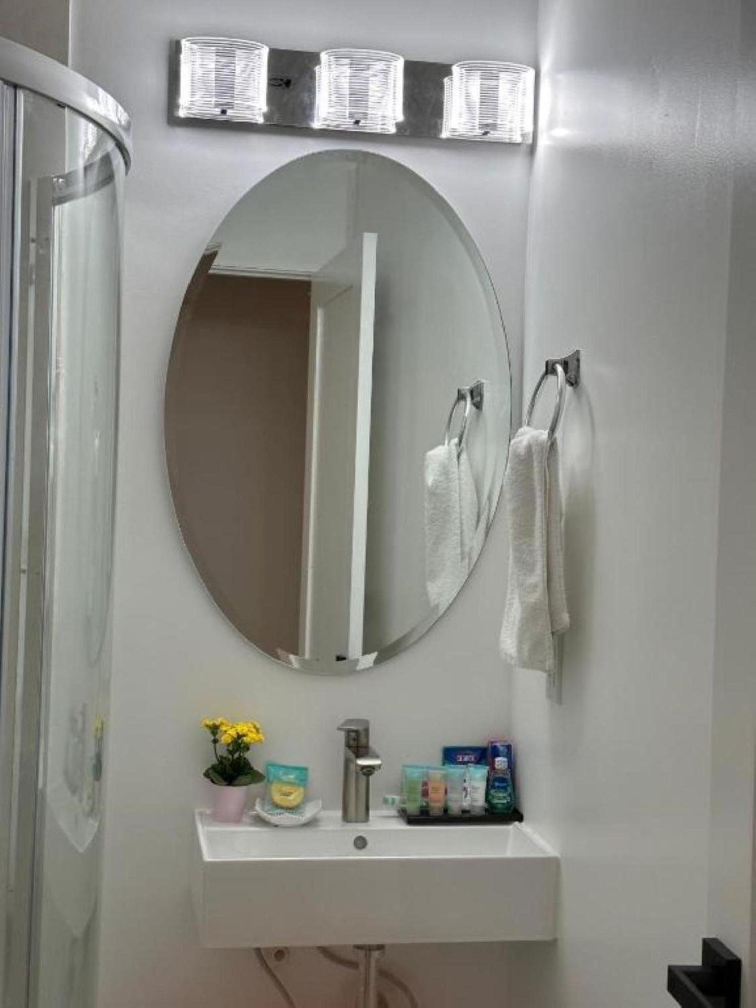Dimond Abode Vacation Home #1 Oakland Dimond District Esterno foto